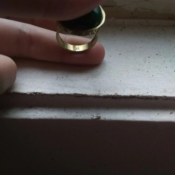 Deep green ring - Picture 3 of 3